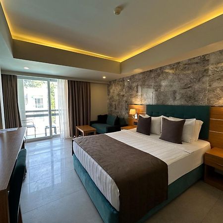 Ambrosia Hotel Beach & Spa Bitez Exterior foto